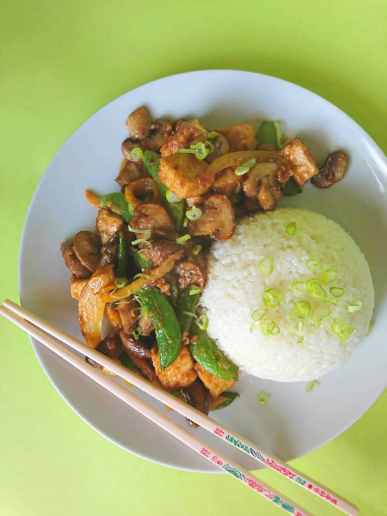 vegan peanut stir fry